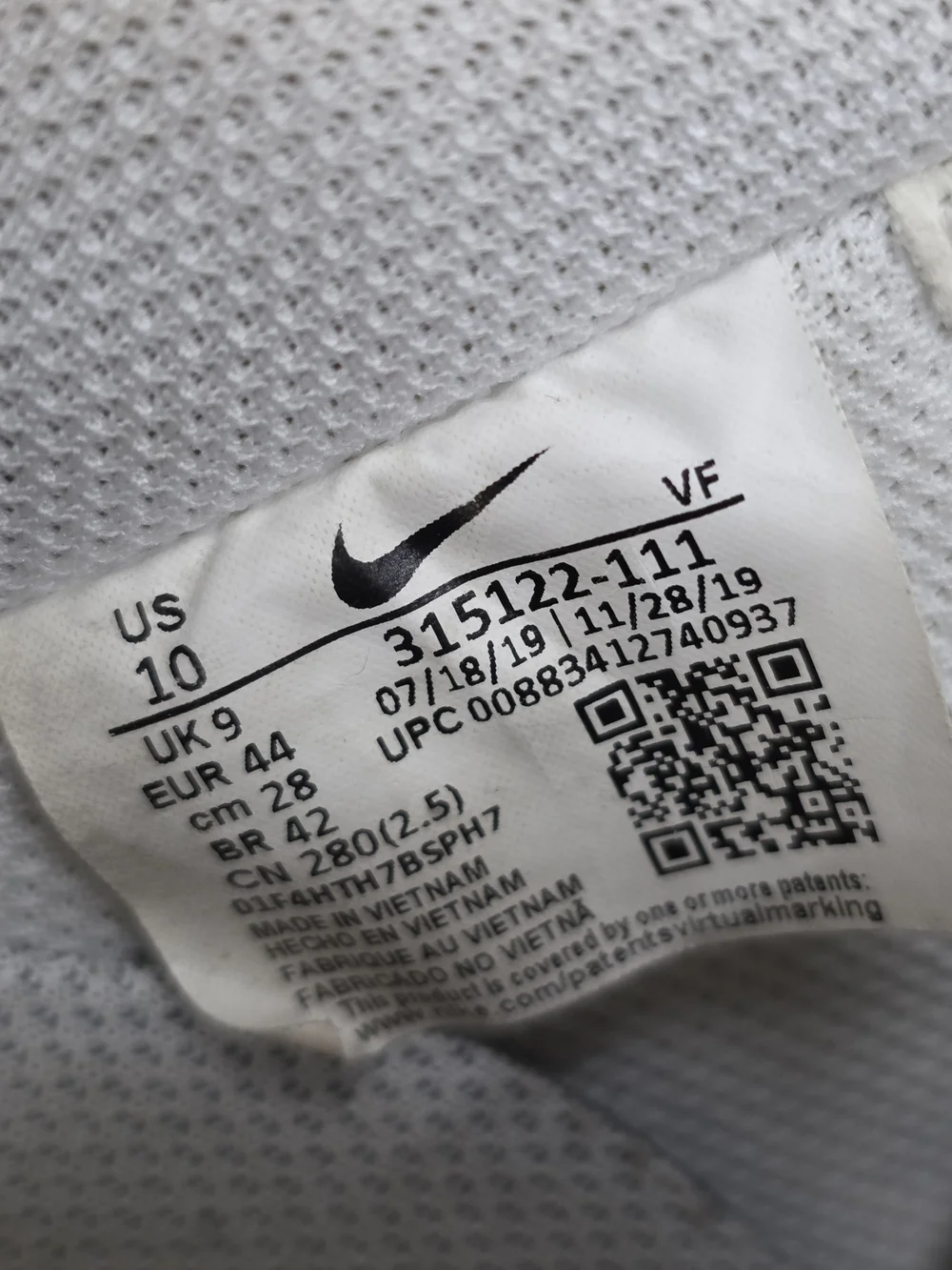 Mens Nike Air Force 1 '07 Low Top White Sneakers